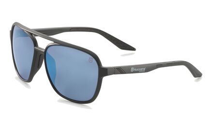 Inventor Kasia Shades
