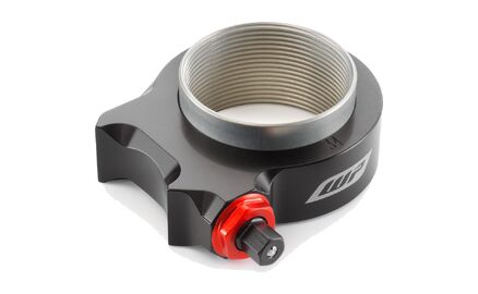 Preload adjuster