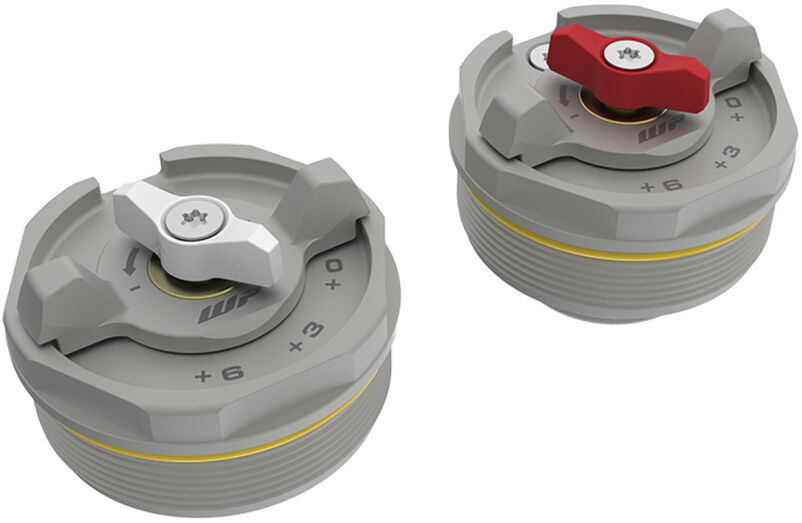 Preload adjuster set