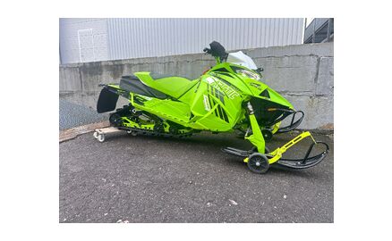 Arctic Cat ZR 8000 RR 137" 2023 kasut.