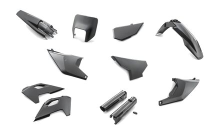 Plastic parts kit