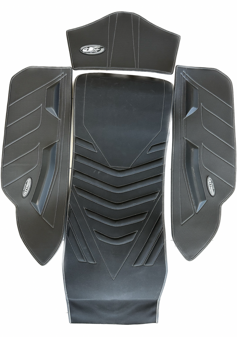 JETTRIM 4 PIECE MAT SET INCL. ERGO KICKERS AND FRONT HUMP SXR1500 Black/White Stitch