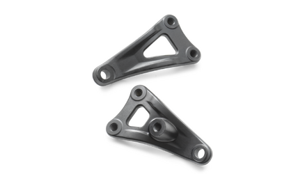 Engine brace set