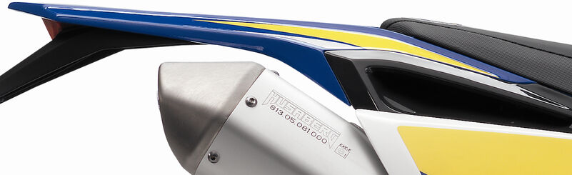 REAR FENDER BLUE 2013