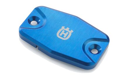 Brake fluid reservoir and clutch reservoir cover